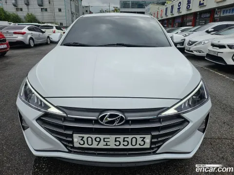 Hyundai Elantra (Avante)