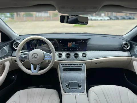Mercedes-Benz Mercedes-Benz CLS