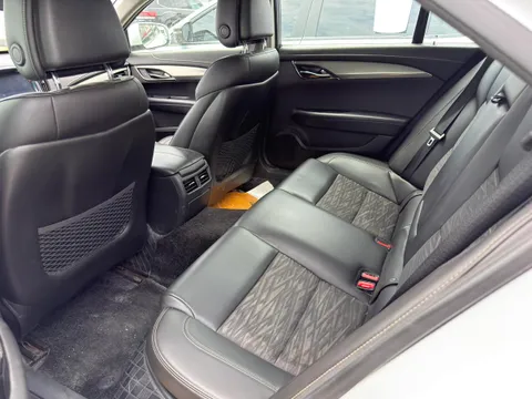 Cadillac ATS-L