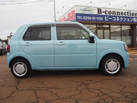 Daihatsu Mira Tocot