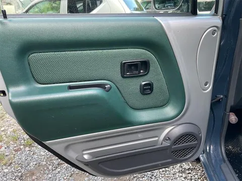 Daihatsu Naked