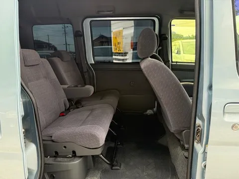 Daihatsu Atrai Wagon