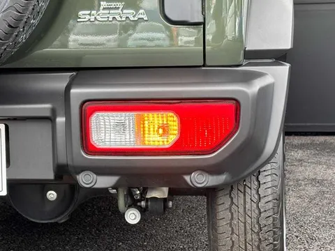 Suzuki Jimny Sierra