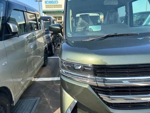 Suzuki Spacia