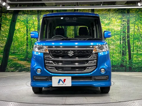 Suzuki Spacia Custom Z