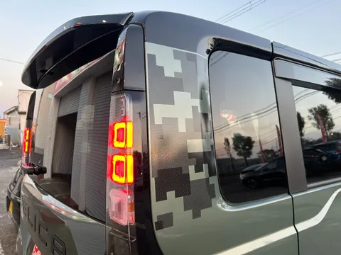 Mitsubishi Delica Mini