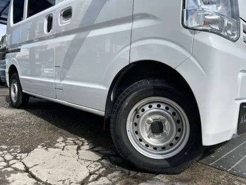 Nissan Clipper