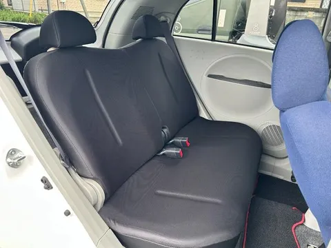 Mitsubishi I