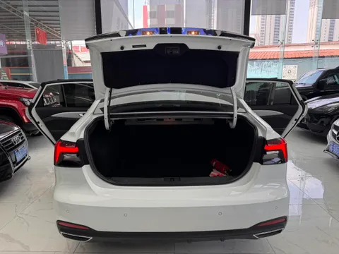 Roewe i6