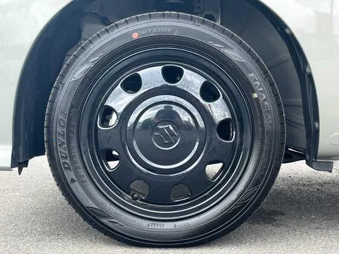 Suzuki Spacia Base
