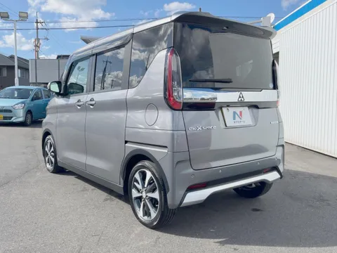 Mitsubishi eK X Space