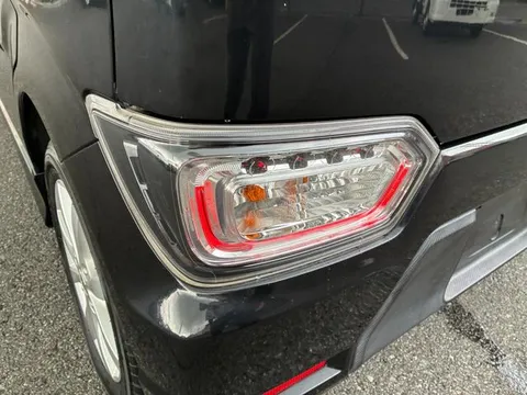 Suzuki Wagon R Stingray