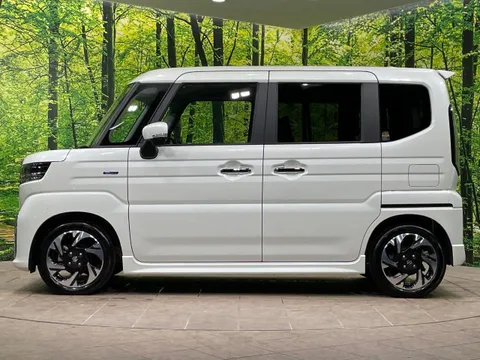 Suzuki Spacia Custom