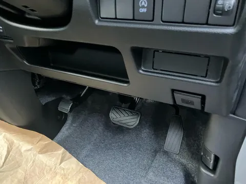 Suzuki Spacia Base