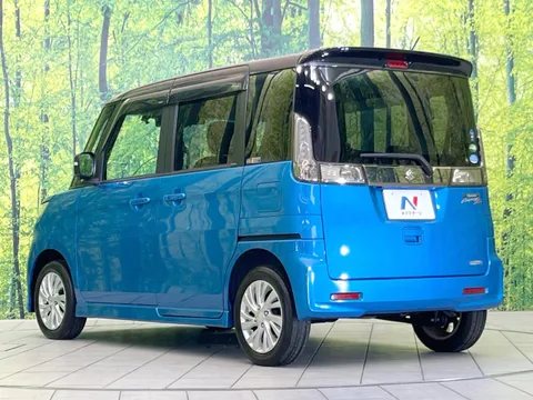 Suzuki Spacia Custom Z