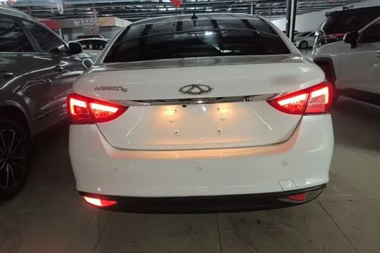 Chery Arrizo 5