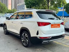Jetour X90