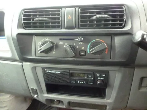 Mitsubishi Minicab Truck