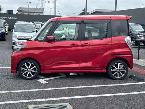 Nissan Dayz Roox