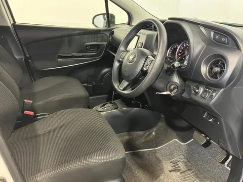 Toyota Yaris (Vitz)