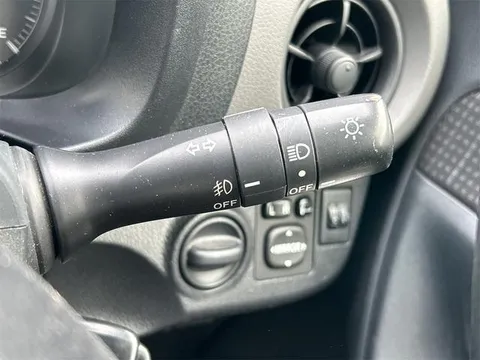 Toyota Yaris (Vitz)