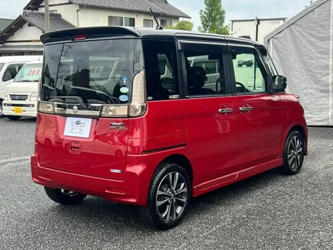 Suzuki Spacia Custom Z