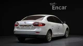 Renault SM3
