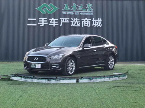 Infiniti Q50L
