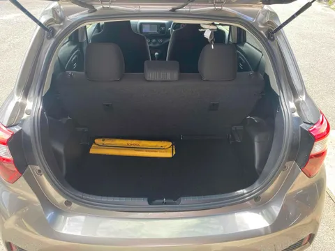 Toyota Yaris (Vitz)