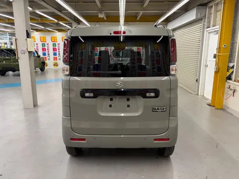Suzuki Spacia Base