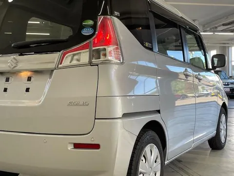 Suzuki Solio