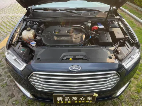Ford Taurus