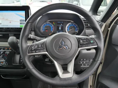 Mitsubishi Delica Mini