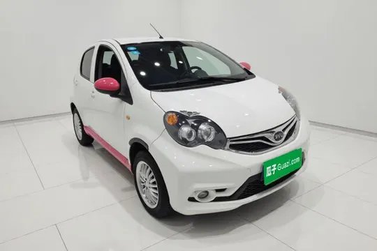 BYD F0