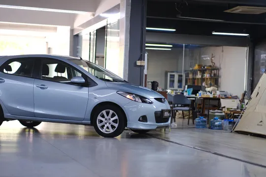 Mazda Mazda 2