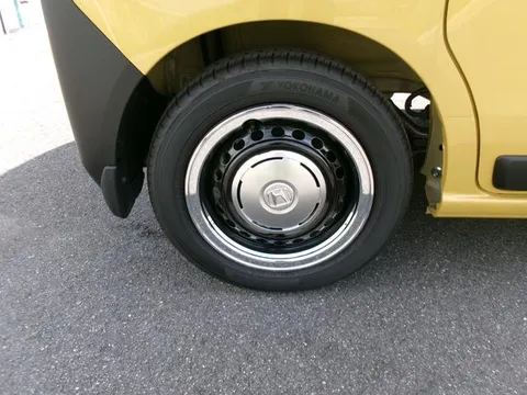 Honda N-BOX Joy