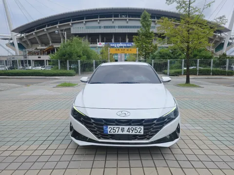 Hyundai Elantra (Avante)