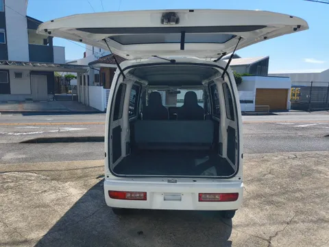 Toyota Pixis Van
