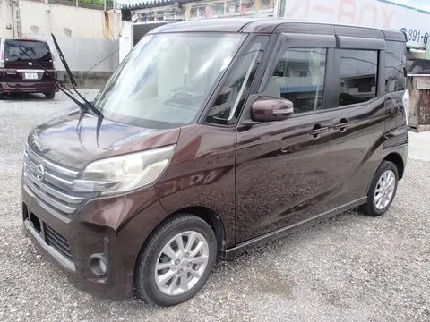 Nissan Dayz Roox