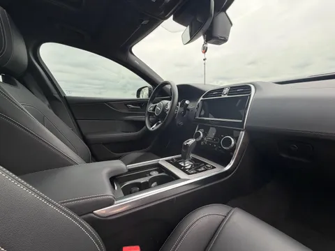 Jaguar XEL