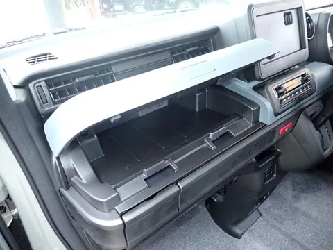 Suzuki Spacia Base