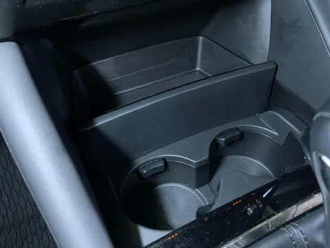 Mazda MAZDA3 Sedan