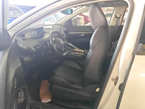 Peugeot 4008