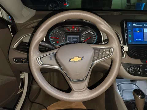 Chevrolet Malibu XL