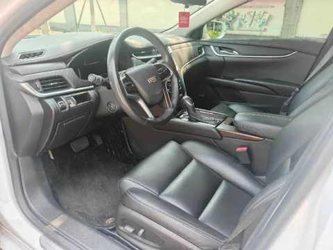 Cadillac XTS