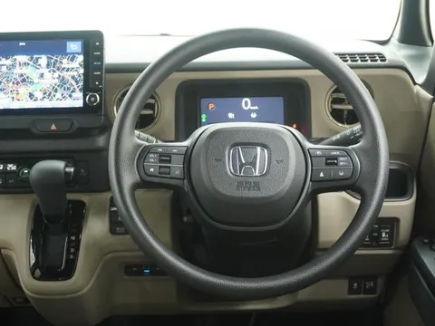 Honda N-BOX Joy