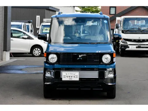 Mitsubishi Delica Mini