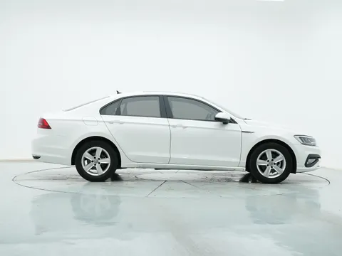 Volkswagen Lamando