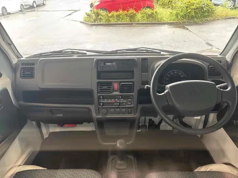 Mitsubishi Minicab Truck