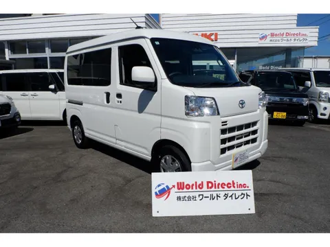 Toyota Pixis Van